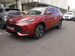 Rojo Nuevo 2025 MG HS Comfort SUV | 27.690 € (Un poco caro)