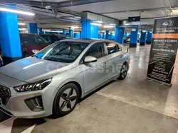 Gris / plata Usado 2019 Hyundai Ioniq Style Berlina | 19.990 €