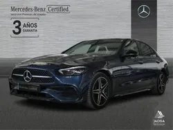 Azul sodalita Usado 2024 Mercedes C200 AMG line Berlina | 43.990 € (Precio justo)