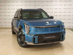 Azul Usado 2023 Kia EV9 2 SUV | 69.500 € (Un poco caro)