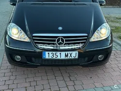 Negro Usado 2006 Mercedes A150 Classic Monovolumen | 5100 € (Precio justo)