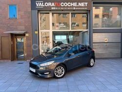 Gris / plata Usado 2015 Ford Focus Sport Berlina | 7950 € (Precio justo)