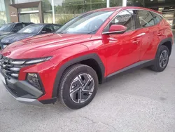 Rojo Nuevo 2024 Hyundai Tucson SUV | 33.500 € (Precio justo)