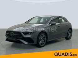 Gris / plata Usado 2024 Mercedes A250 Berlina | 34.900 € (Precio justo)