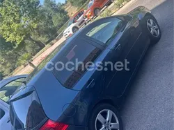 Azul Usado 2006 VW Golf V Sportline Berlina | 4300 € (Buen precio)