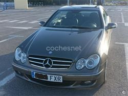 Beige Usado 2007 Mercedes CLK320 Avantgarde Coupe | 10.900 € (Un poco caro)