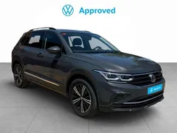 Gris Usado 2021 VW Tiguan Life SUV | 29.900 € (Precio justo)