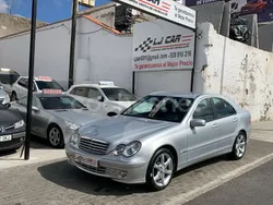 Gris / plata Usado 2005 Mercedes C180 Classic Berlina | 6500 € (Un poco caro)