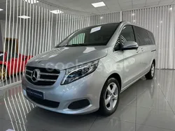 Gris / plata Usado 2019 Mercedes V220 Avantgarde Monovolumen | 43.990 € (Precio justo)