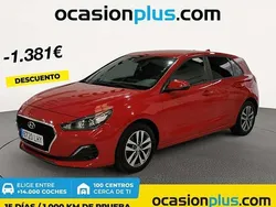 Rojo Usado 2020 Hyundai i30 Utilitario | 13.819 € (Buen precio)