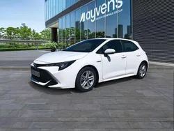 Blanco Usado 2020 Toyota Corolla Active Utilitario | 19.500 € (Precio justo)