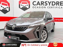 Gris / plata Usado 2025 Renault Clio V Evolution Utilitario | 18.200 € (Precio justo)