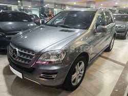 Gris / plata Usado 2011 Mercedes ML300 SUV | 13.990 € (Un poco caro)