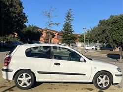 Blanco Usado 2000 Nissan Almera Comfort Berlina | 1500 €