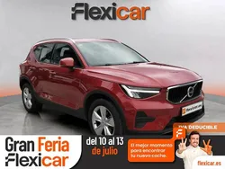 Rojo Usado 2024 Volvo XC40 Core SUV | 32.290 € (Precio justo)