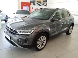 Gris / plata Usado 2022 VW T-Cross Advance SUV | 21.900 € (Caro)