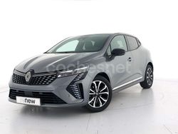 Gris / plata Usado 2024 Renault Clio V Techno Berlina | 16.900 € (Precio justo)