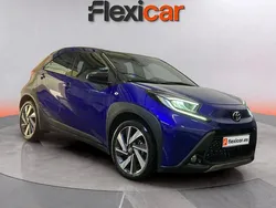 Azul Usado 2022 Toyota Aygo Live Utilitario | 15.190 € (Precio justo)