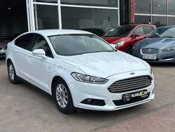 Blanco Usado 2016 Ford Mondeo Trend Berlina | 16.900 €