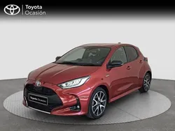 Rojo Usado 2021 Toyota Yaris Hybrid Style Berlina | 19.990 € (Precio justo)