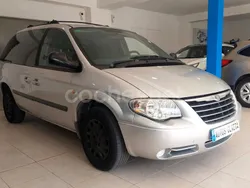 Gris / plata Usado 2005 Chrysler Voyager Monovolumen | 3690 € (Buen precio)