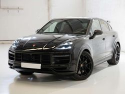 Negro Usado 2023 Porsche Cayenne Turbo GT SUV | 184.000 €