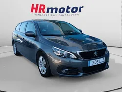 Gris Usado 2020 Peugeot 308 Active Familiar | 11.610 € (Precio justo)