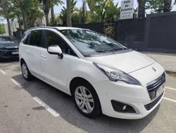 Blanco Usado 2016 Peugeot 5008 Style Monovolumen | 9900 € (Precio justo)