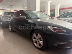 Negro Usado 2024 Seat Leon FR Berlina | 23.850 € (Precio justo)