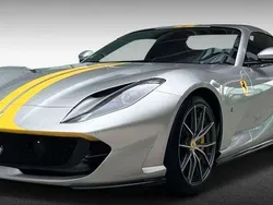 Plateado Usado 2022 Ferrari 812 Descapotable | 614.900 €