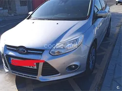 Gris / plata Usado 2013 Ford Focus Titanium Berlina | 7800 € (Precio justo)
