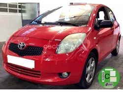 Rojo Usado 2007 Toyota Yaris Luna Berlina | 3500 € (Precio justo)