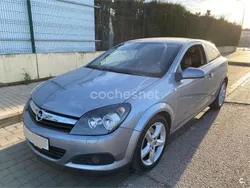 Gris / plata Usado 2007 Opel Astra GTC Cosmo Berlina | 4450 € (Precio justo)