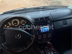 Gris / plata Usado 2002 Mercedes ML400 SUV | 9000 € (Un poco caro)