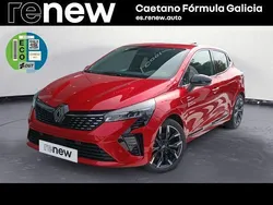 Rojo Usado 2025 Renault Clio V Techno Berlina | 26.900 €