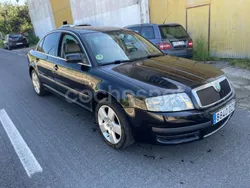 Negro Usado 2005 Skoda Superb Classic Berlina | 2799 €