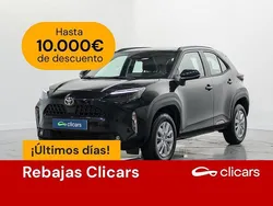 Negro Usado 2024 Toyota Yaris Cross Active SUV | 25.290 € (Precio justo)