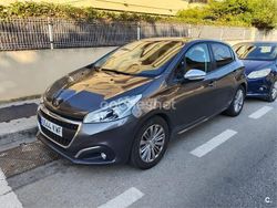 Gris / plata Usado 2019 Peugeot 208 Signature Sky Utilitario | 8990 € (Precio justo)