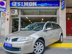 Beige Usado 2006 Renault Mégane GrandTour Dynamique Familiar | 2790 € (Precio justo)