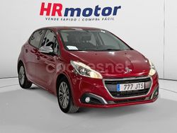 Rojo Usado 2016 Peugeot 208 Style Utilitario | 7890 € (Precio justo)