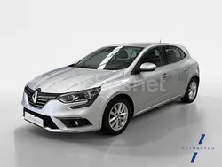 Gris / plata Usado 2017 Renault Mégane IV Bose Edition Berlina | 13.890 € (Buen precio)