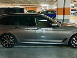Gris / plata Usado 2023 BMW 520 Familiar | 49.000 €