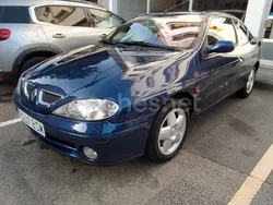 Azul Usado 2002 Renault Mégane Coupé Sportway Coupe | 3500 €