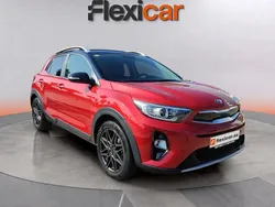 Rojo Usado 2020 Kia Stonic SUV | 15.790 €