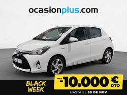Blanco Usado 2015 Toyota Yaris Hybrid Advance Utilitario | 12.990 € (Un poco caro)