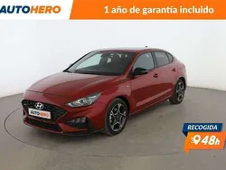 Rojo Usado 2023 Hyundai i30 N Line Berlina | 18.190 € (Buen precio)