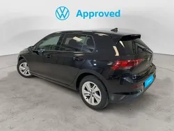 Negro Usado 2023 VW Golf VIII Life Berlina | 27.490 € (Precio justo)