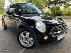 Negro Usado 2005 Mini Cooper Coupé Coupe | 3300 €