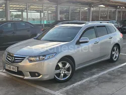 Gris / plata Usado 2012 Honda Accord Executive Familiar | 10.500 € (Precio justo)