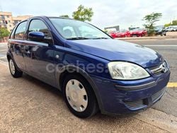 Azul Usado 2004 Opel Corsa Essentia Berlina | 2500 € (Buen precio)